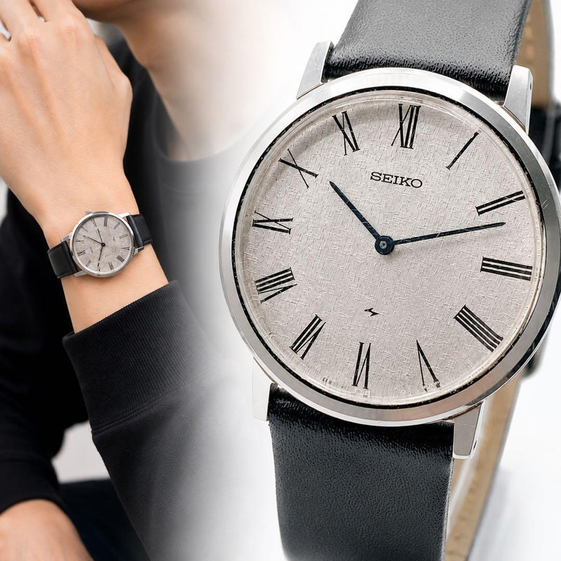 SEIKO Mens Chariot 2220-0180 Manual Watch 32.9mm Silver Case Roman Black Leather