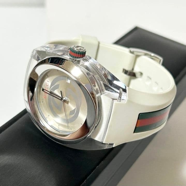 GUCCI Quartz Clear Case White Rubber Strap Interlocking G Date Watch