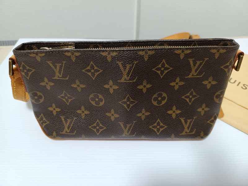 LOUIS VUITTON Monogram Shoulder Bag Monogram Canvas Nume Leather W25 H12 D5cm