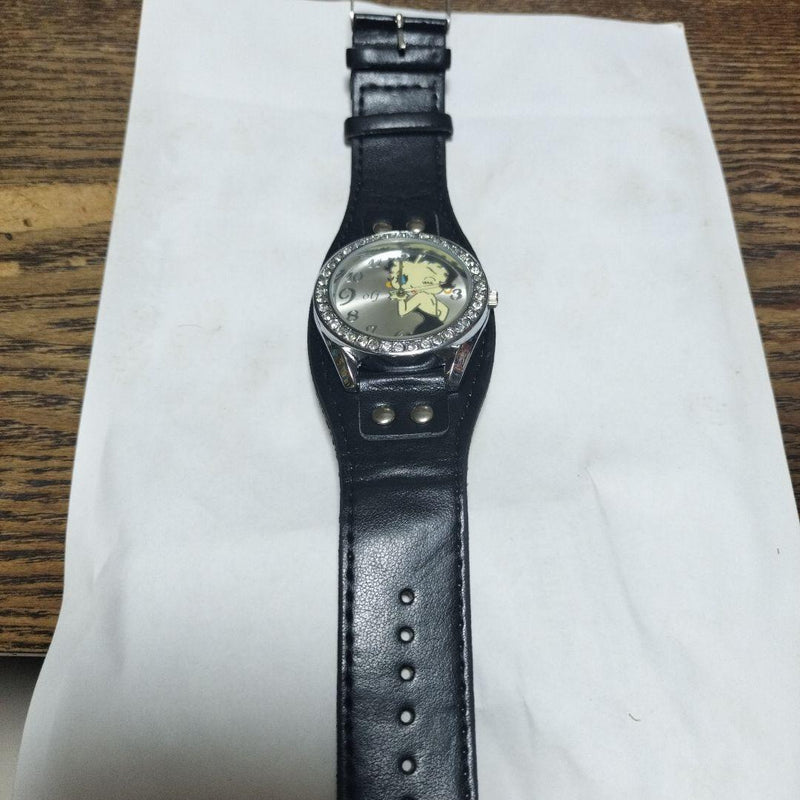 Betty Boop Analog Quartz Watch Heart-Shaped Rhinestones Black Leather Valdawn