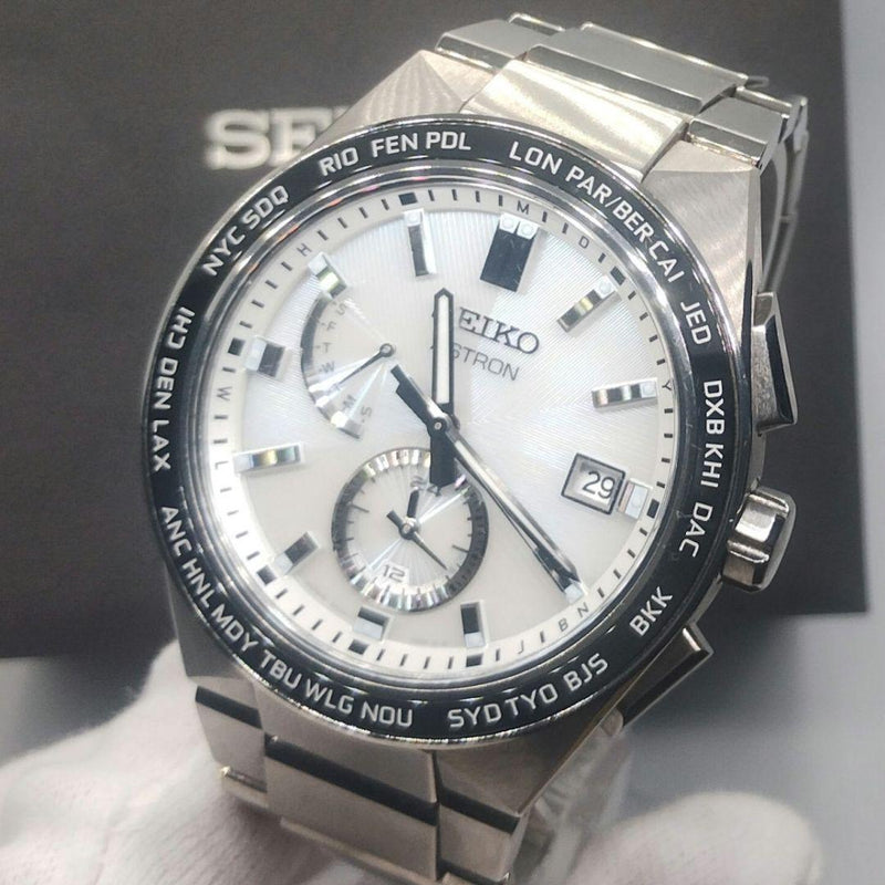 SEIKO ASTRON NEXTER SBXY049 8B63-0BD0 Radio Solar Titanium 43mm White Dial Watch