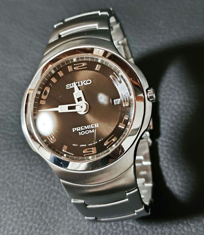 Seiko Premier 7N39-0A50 Quartz SS White Dial Bracelet 100M WR Sapphire Watch