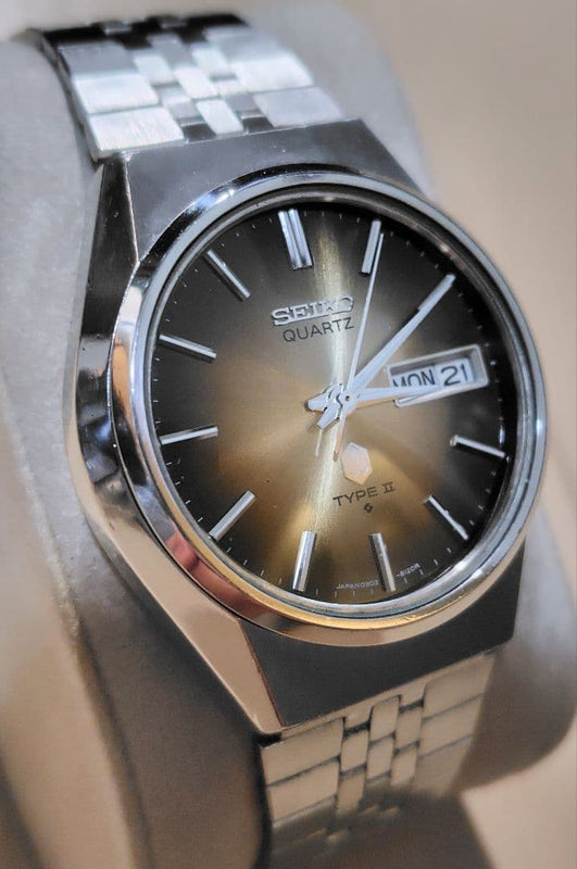 SEIKO TYPE II 0903-8140 Quartz Watch Brown Gradient Dial 1976 New Crystal