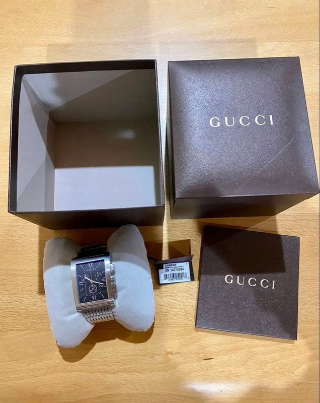 GUCCI Mens Analog Quartz Chronograph Watch SS 44mm Sapphire Black 50m Steel