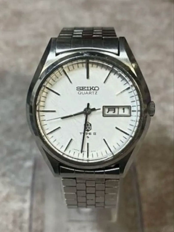 SEIKO Type II Quartz Day Date Working Watch White Dial 1970s Bracelet 16cm