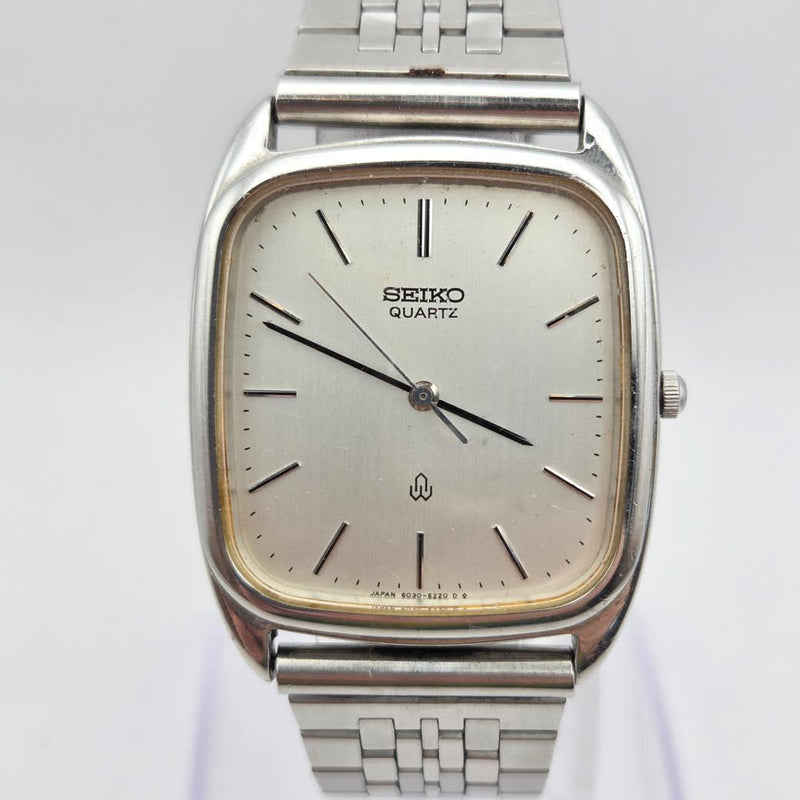 SEIKO Chariot 6030-5210 Quartz Stainless Steel Mens Watch 31x28mm Silver Dial