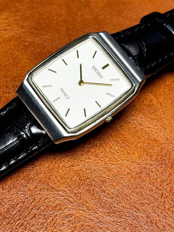 DOLCE 8N40-5080 Quartz 27mm Rectangular Silver Case Leather Band 1992