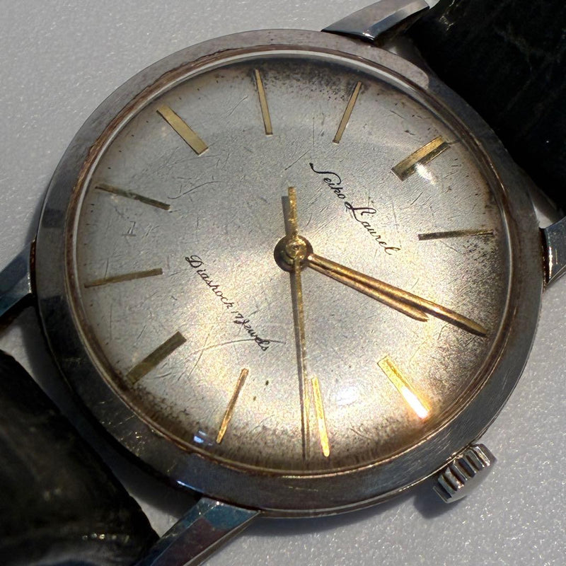 SEIKO Laurel 14073 1957 Mens Manual Wind 17 Jewels White Dial Wristwatch