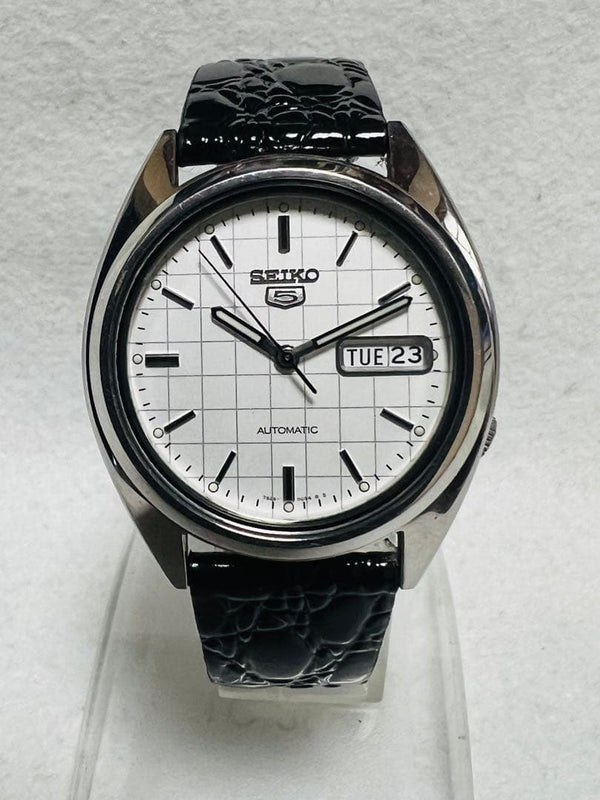 SEIKO 5 7S26-0480 Automatic Watch 35.7mm Silver Dial Black Band Skeleton 27H