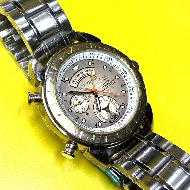 SEIKO ALBA HOT GEAR V681 Watch Quartz Chronograph Calendar Alarm Silver Circuit
