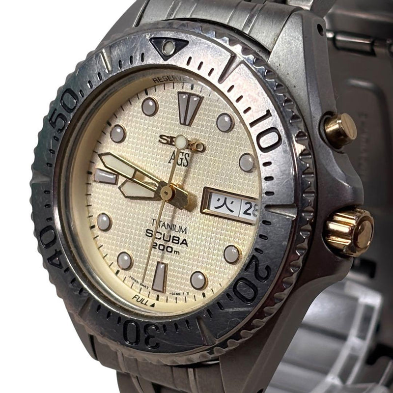 SEIKO AGS SCUBA 5M43-0B70 Kinetic Titanium 43mm Ivory Dial 200m Diver Mens Watch