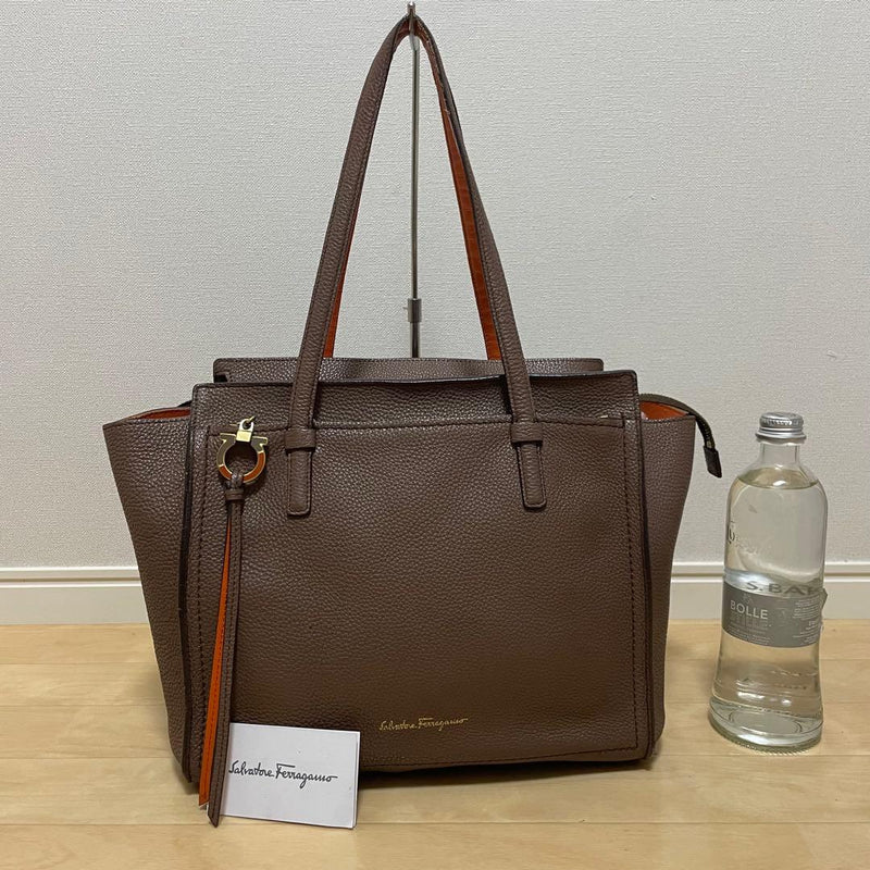 Salvatore Ferragamo Brown Leather Tote Bag A4 Shoulder Carry W30-40 H25 D15cm