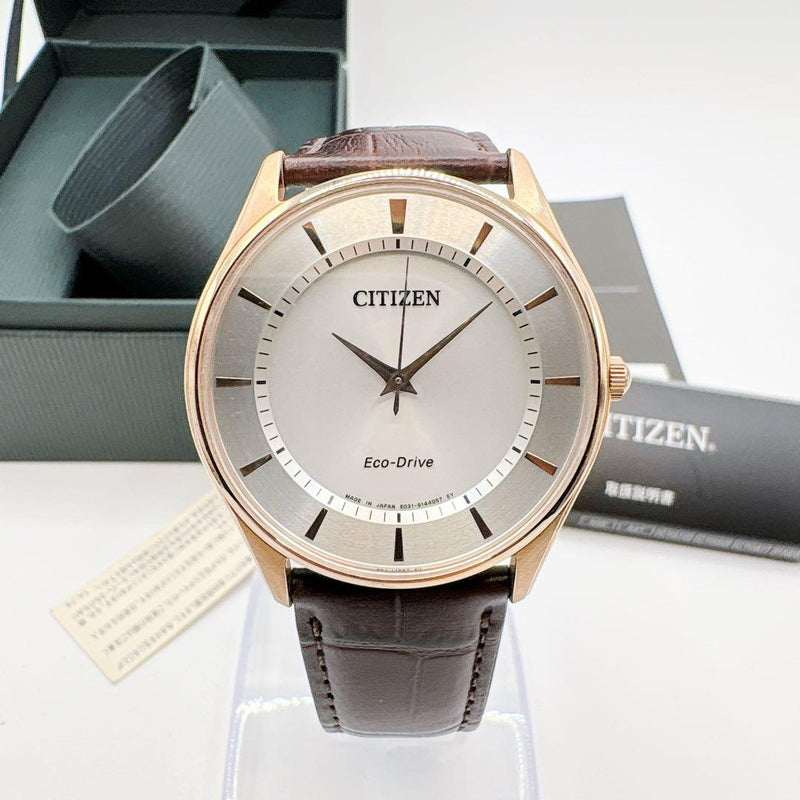 CITIZEN Eco-Drive Solar Powered Quartz Mens Analog Wristwatch With Box Manual