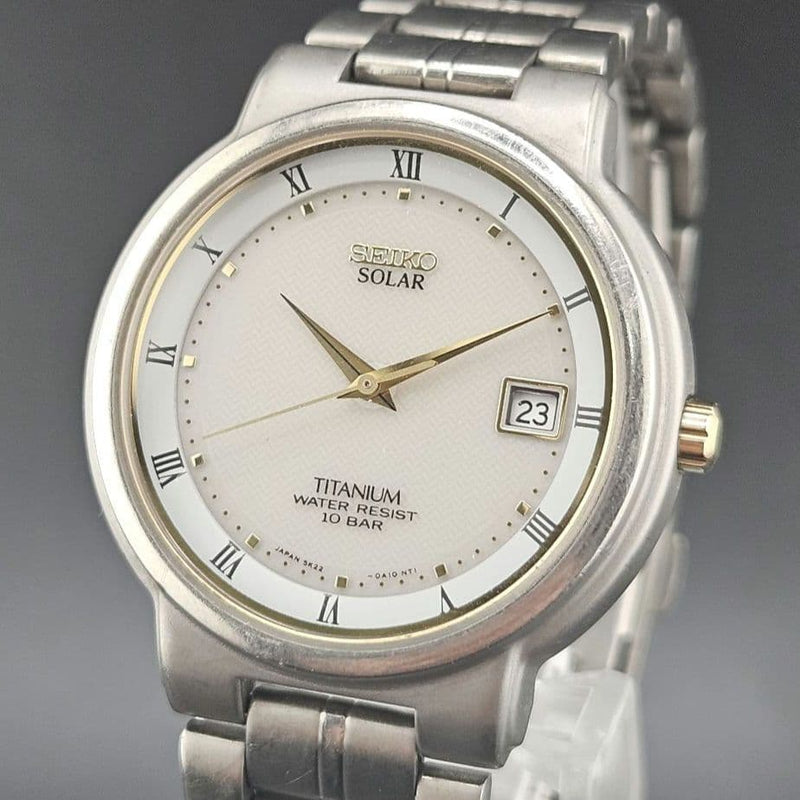 SEIKO 5K22-0A10 SOLAR Solar Titanium 34.4mm 20 Bar Date Unisex Wristwatch