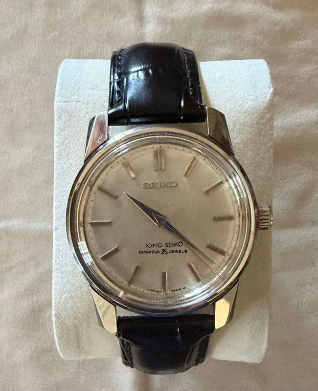Seiko King Seiko 4402-8000 Manual 25J Silver Dial Leather Diashock Watch
