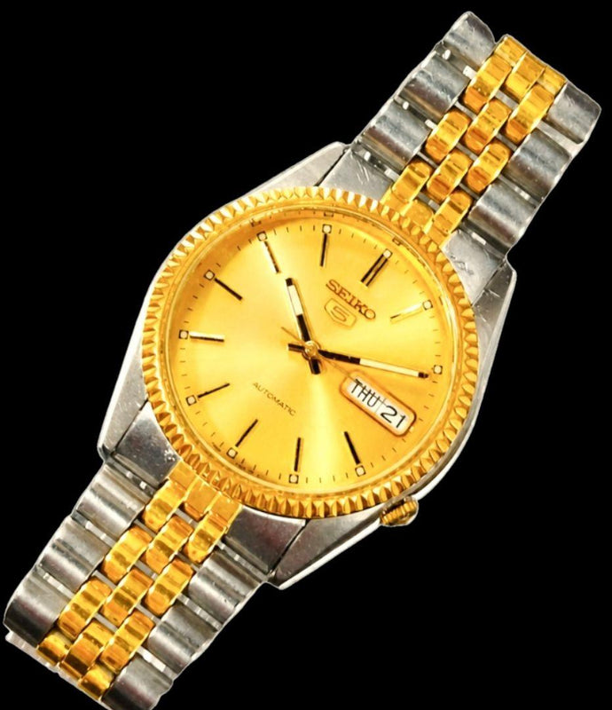 5 7S26-0500 Automatic 36mm Gold Fluted Bezel Day Date Exhibition Back