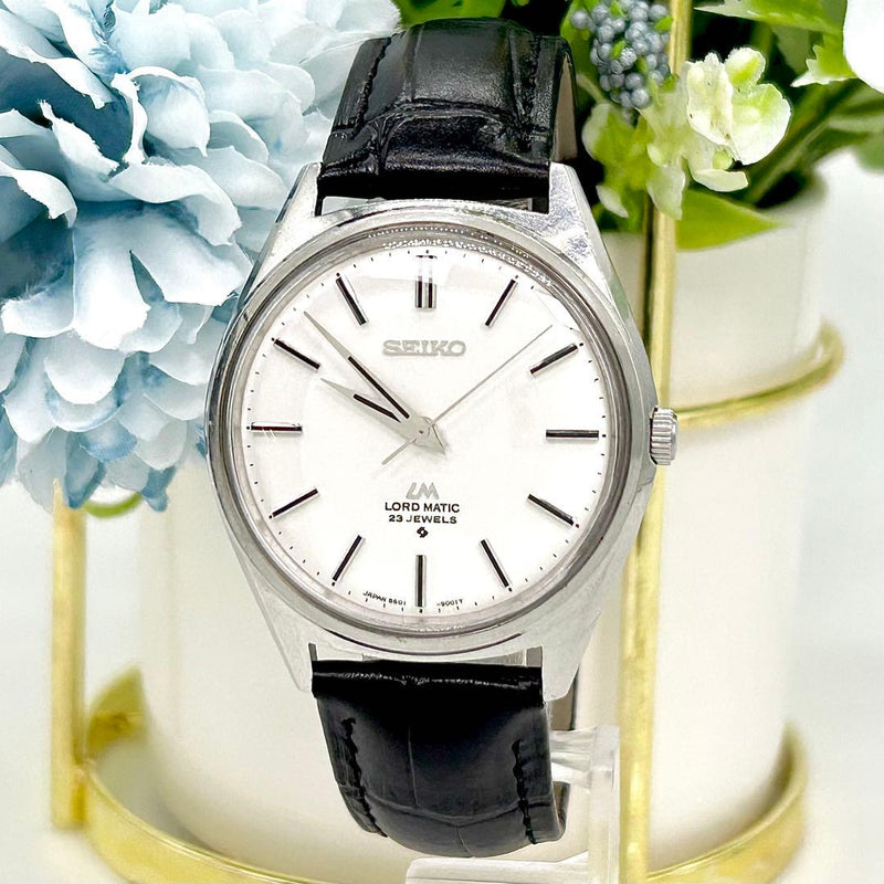 SEIKO Lord Matic 5601-9000 1968 Automatic 38mm Silver Linen Dial Watch