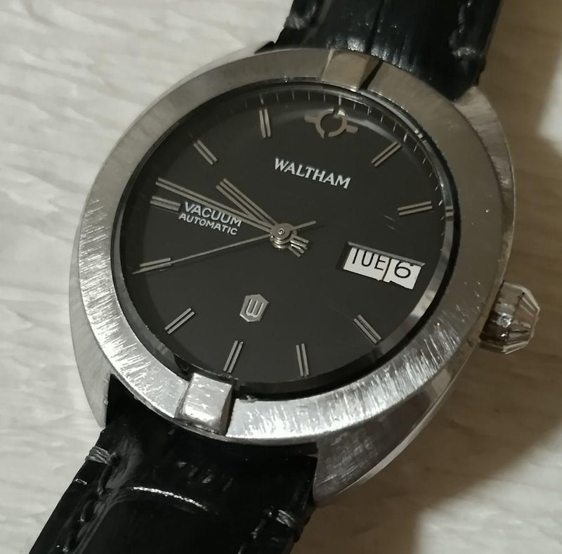 WALTHAM VACUUM Automatic Winding Manual Wind Mens Watch 35mm Black Day Date