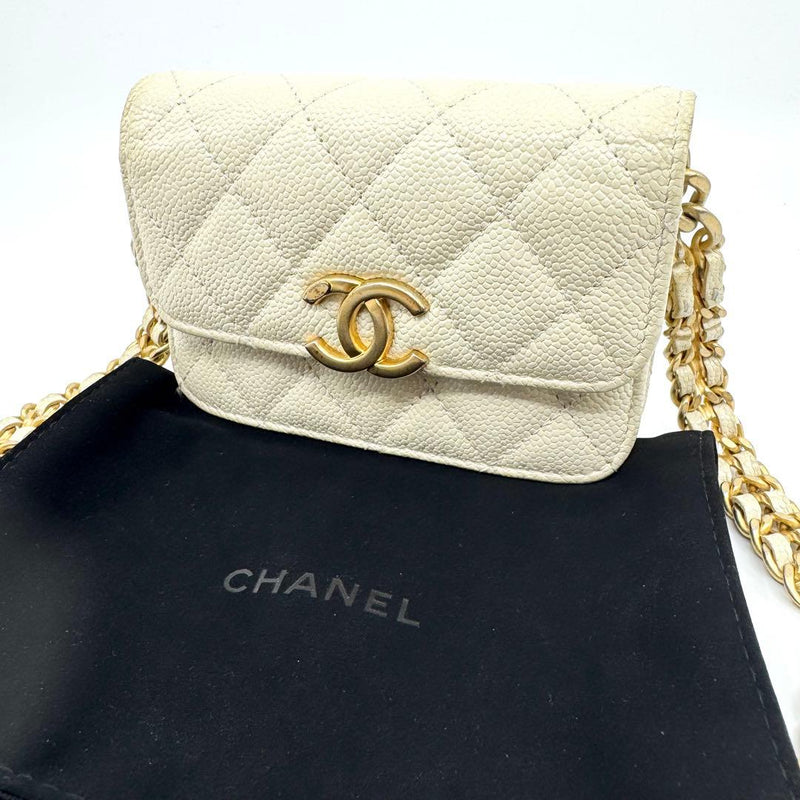 CHANEL Matelasse Mini Caviar Skin Chain Shoulder Bag Ivory 9x12.5x2.5cm 112cm