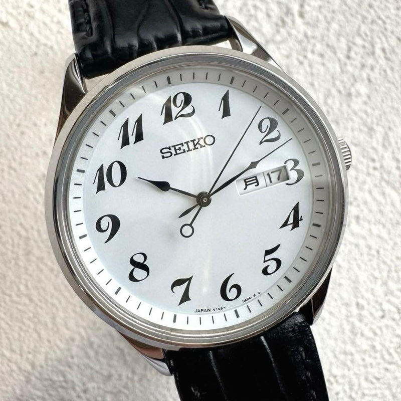 SEIKO V158-HAC0 Mens Solar 38mm Silver Case White Dial Day-Date Railway Watch