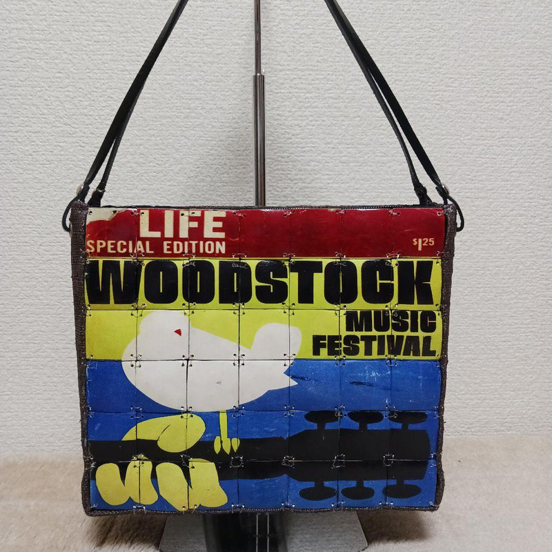 WOODSTOCK MUSIC FESTIVAL 1969 LIFE SPECIAL EDITION Bag Wood Raffia Cowhide
