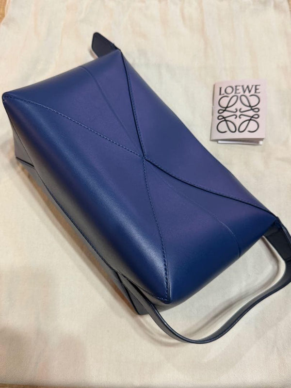 LOEWE Puzzle Fold Wash Bag C510WBPX01 Shiny Calf Leather Undersea Blue