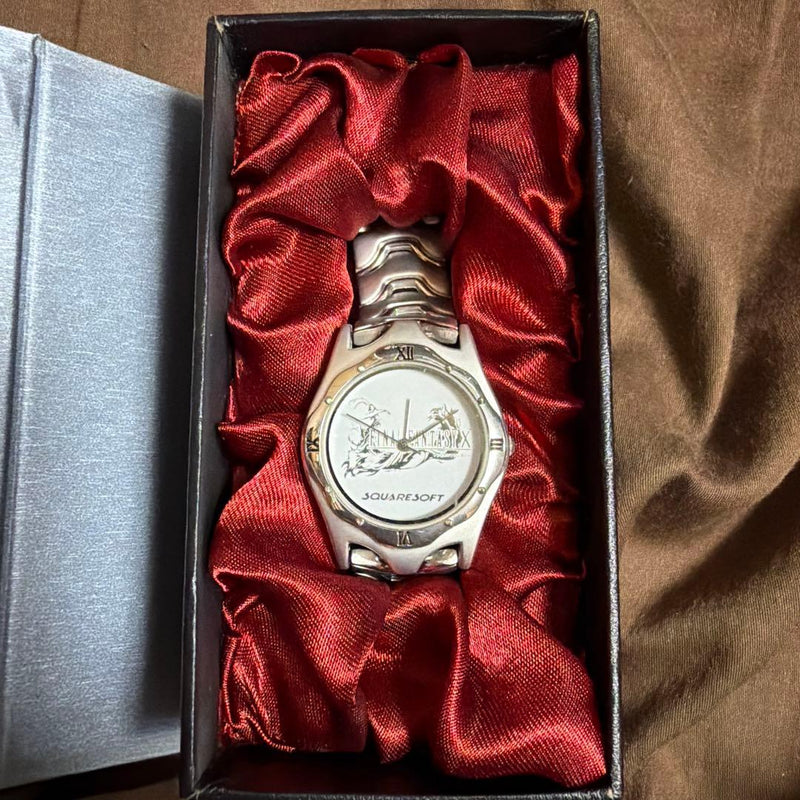 Final Fantasy X FFX Wristwatch Bracelet All Links Present Over 20 Years With Box