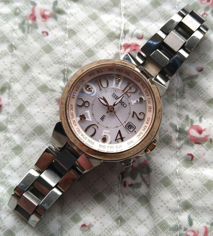SEIKO LUKIA LUCKY PASSPORT SSQV004 1B25 Radio Solar Titanium Bracelet Watch
