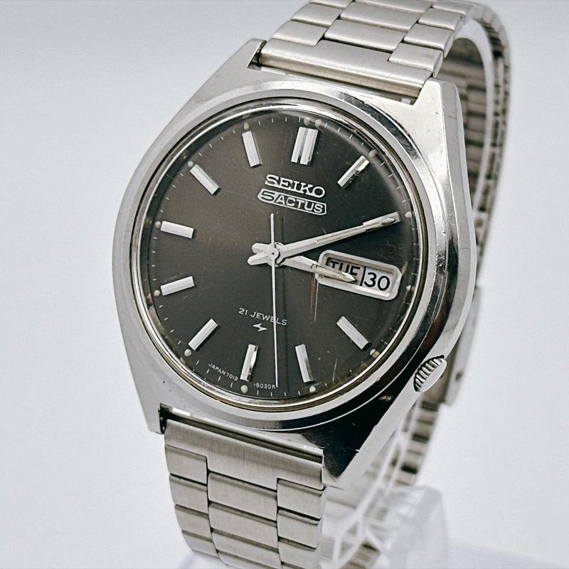 SEIKO 5 ACTUS 7019-8010 Automatic 21J Day-Date Stainless Steel Dark Gray 1970