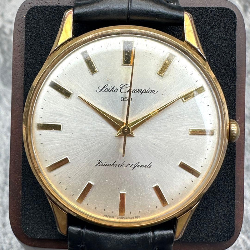 SEIKO Champion 850 J15018 Manual Winding 17 Jewels 1960s Round Case Watch