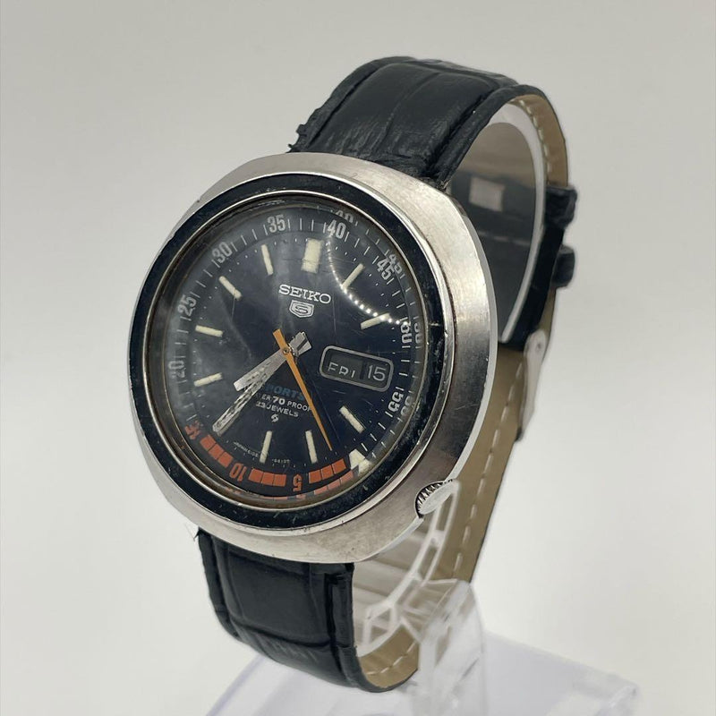 SEIKO 5 SPORTS UFO 6106-6410 Automatic Black Dial Leather Band Day-Date Watch