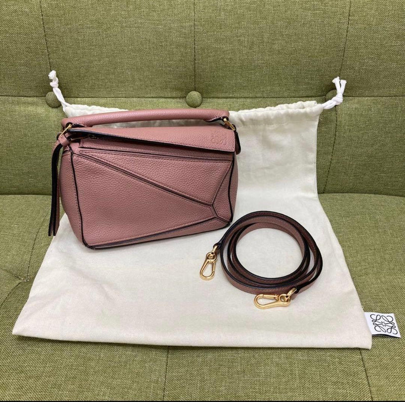 LOEWE Puzzle Mini Leather Pink Beige Crossbody Shoulder Bag H12.5 W18 D8cm 240g