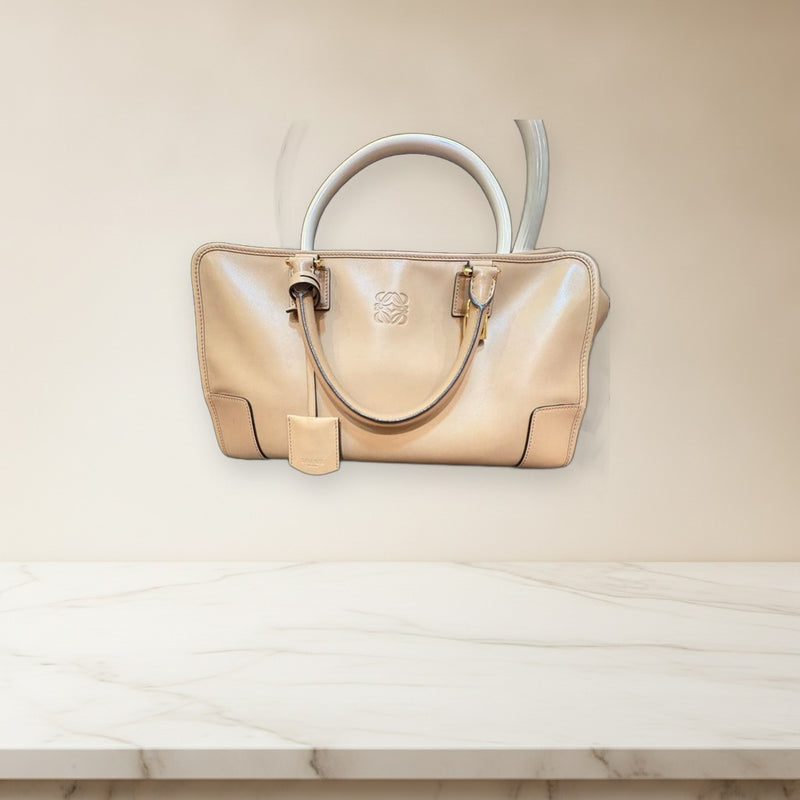 Loewe Amazona 36 Handbag Leather Beige Zippered Pocket