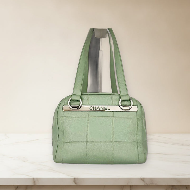 Chanel Chocobar Caviar Skin Handbag Green 9 Series