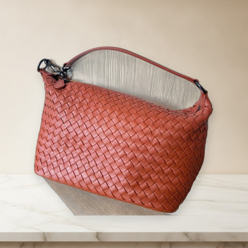 Bottega Veneta Intrecciato Boston Shoulder Handbag Leather