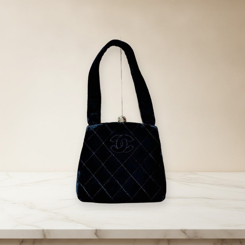 Chanel 3486632 Handbag Shoulder Bag Quilted Velvet Black