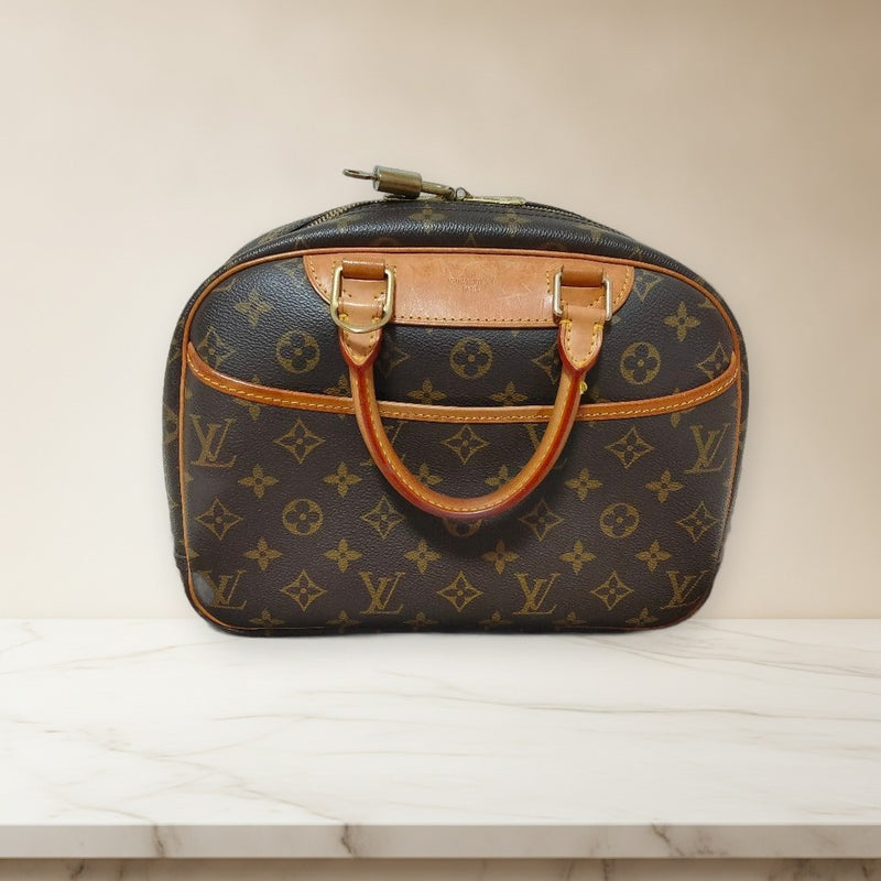Louis Vuitton Trouville M42228 Handbag Monogram Canvas Gold Hardware