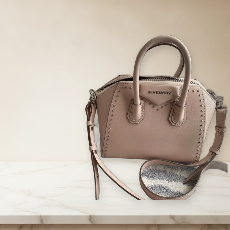 Givenchy Antigona Handbag Crossbody Bag Pink Beige Leather Studs
