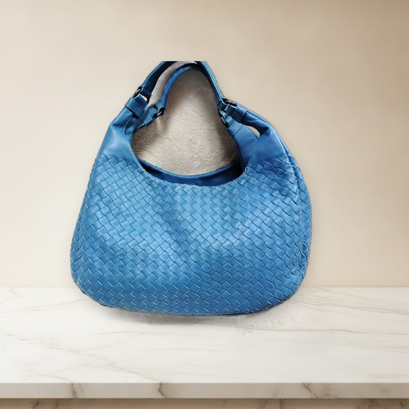 Bottega Veneta Medium Campana 125787 Shoulder Bag Blue Leather