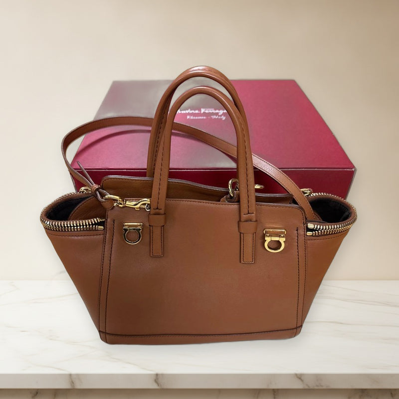 Salvatore Ferragamo Gancini Handbag Shoulder Bag Brown Leather Gold Hardware