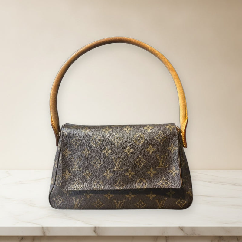 Louis Vuitton Monogram Mini Looping M51147 Shoulder Bag Handbag