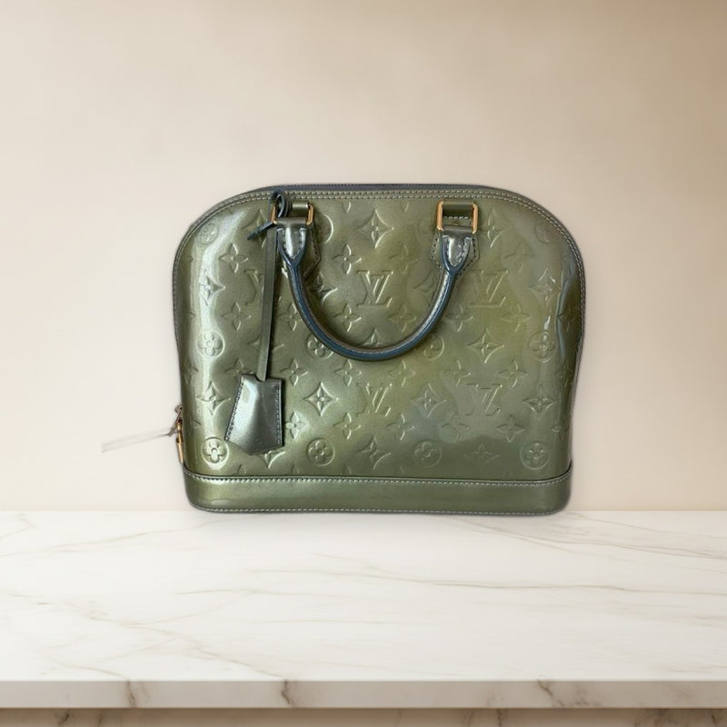 Louis Vuitton Alma Handbag Vernis Patent Leather