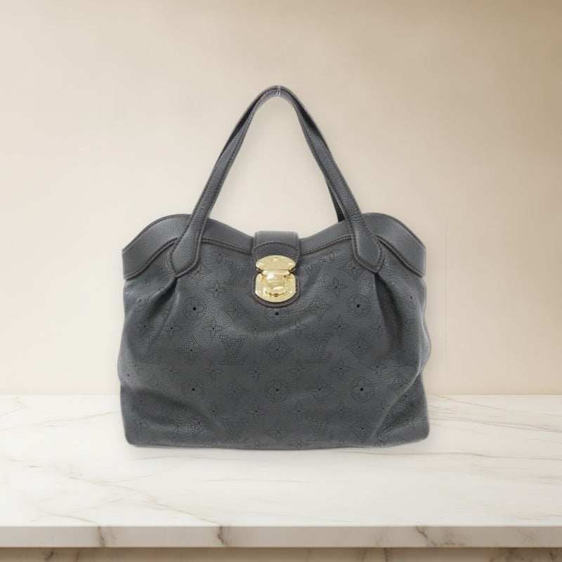 Louis Vuitton Mahina Seeles Handbag Calfskin Black Gold Hardware