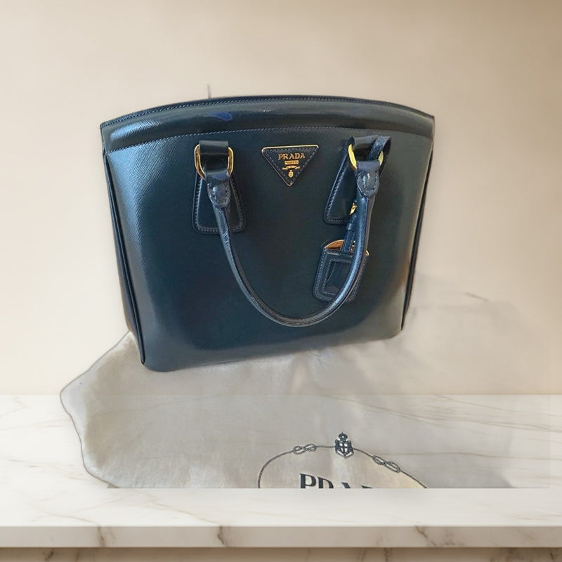 Prada Saffiano Vernice Galleria Handbag Tote Leather