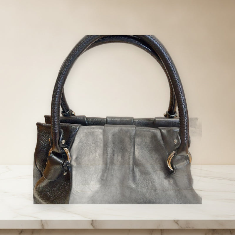 Salvatore Ferragamo Gancini Handbag Shoulder Bag Cowhide Grained Leather Black