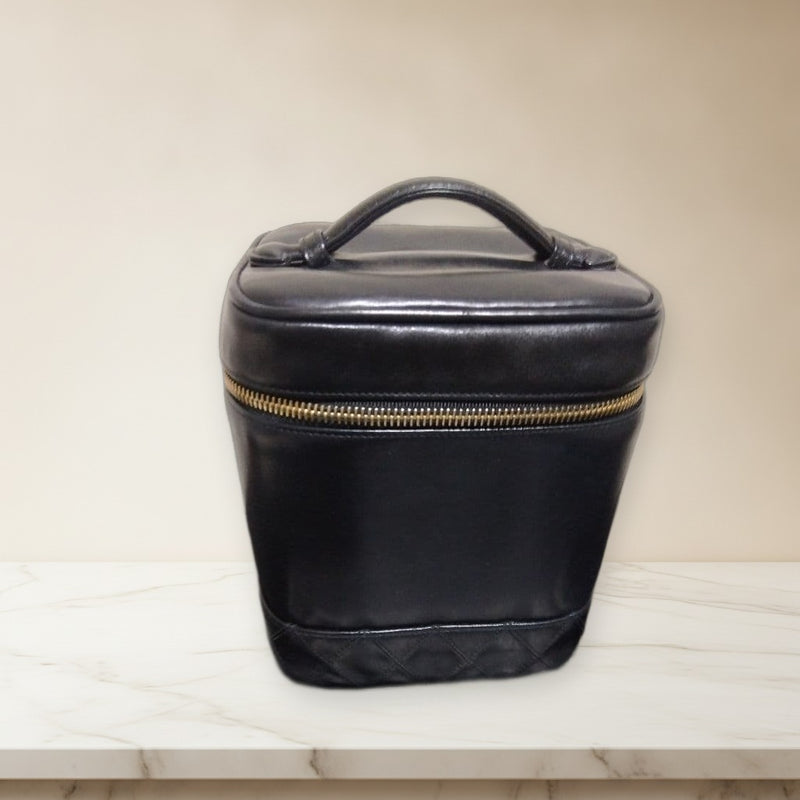 Chanel Bicolore Vanity Bag Lambskin Cosmetic Pouch Handbag Black
