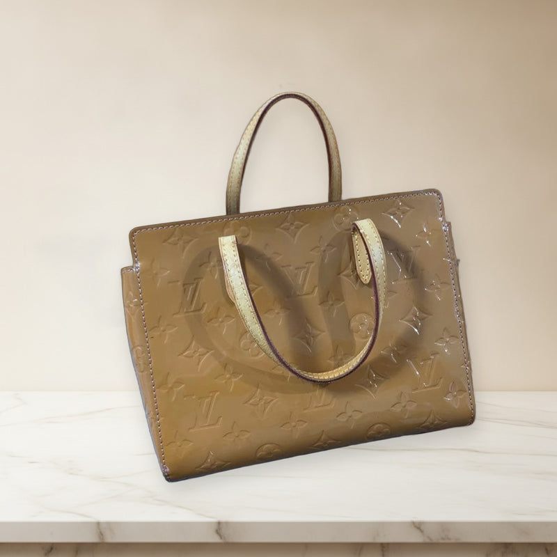 Louis Vuitton Catalina Bb Handbag Vernis Leather