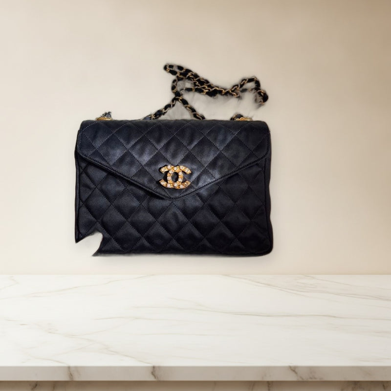 Chanel Quilted Handbag Shoulder Bag Black Leather Chain Strap