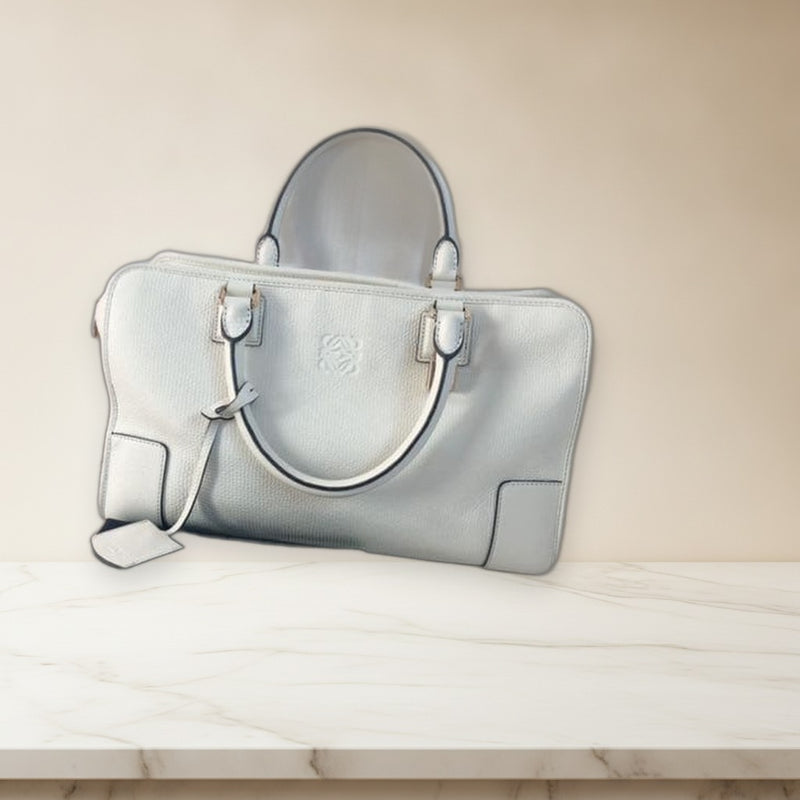 Loewe Amazona 36 Handbag White Leather Shoulder Bag