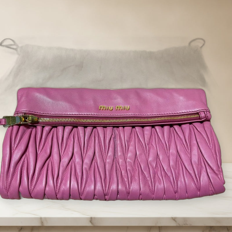 Miu Miu Matelasse Shoulder Clutch Bag Pink Lambskin Leather